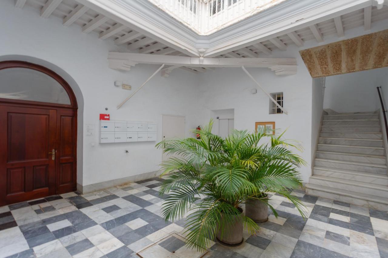 The Queen'S Designer Apartment By Cadiz4Rentals Exteriér fotografie